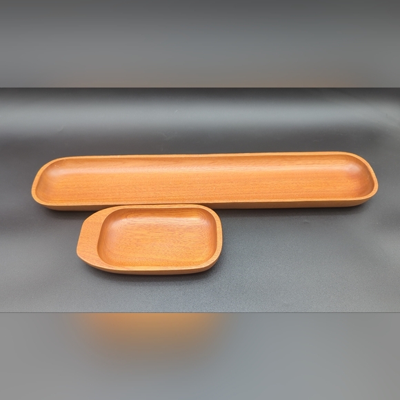 Wood dish ware - Picture 1 of 3